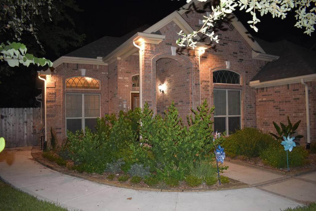 Spacious Conroe Around 4 Miles To The Hébergement de vacances *