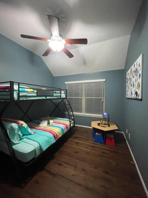 Hébergement de vacances Spacious Conroe Around 4 Miles To The