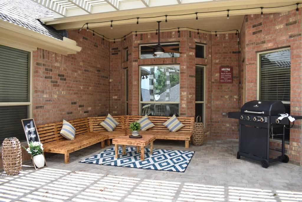 Spacious Conroe Around 4 Miles To The Hébergement de vacances *